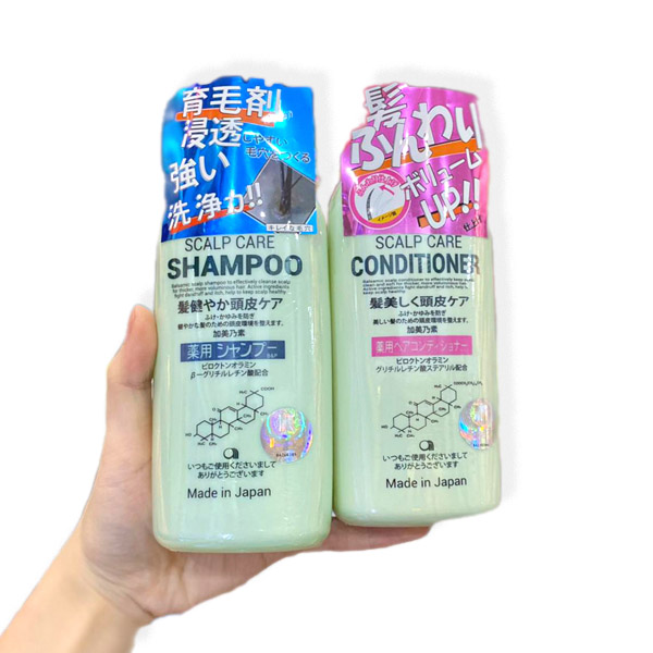 Cặp dầu gội xả Kaminomoto cực kỳ nổi tiếng và được ưa chuộng tại Nhật Bản